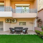 New Cairo Apartment In Front Of Garden 8 Mall