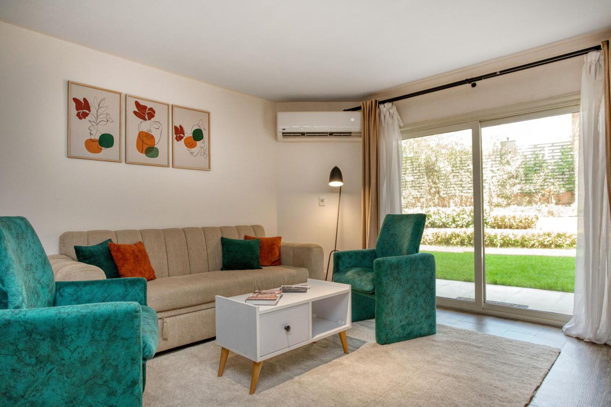 Apartment New In Front Of Garden 8 Mall